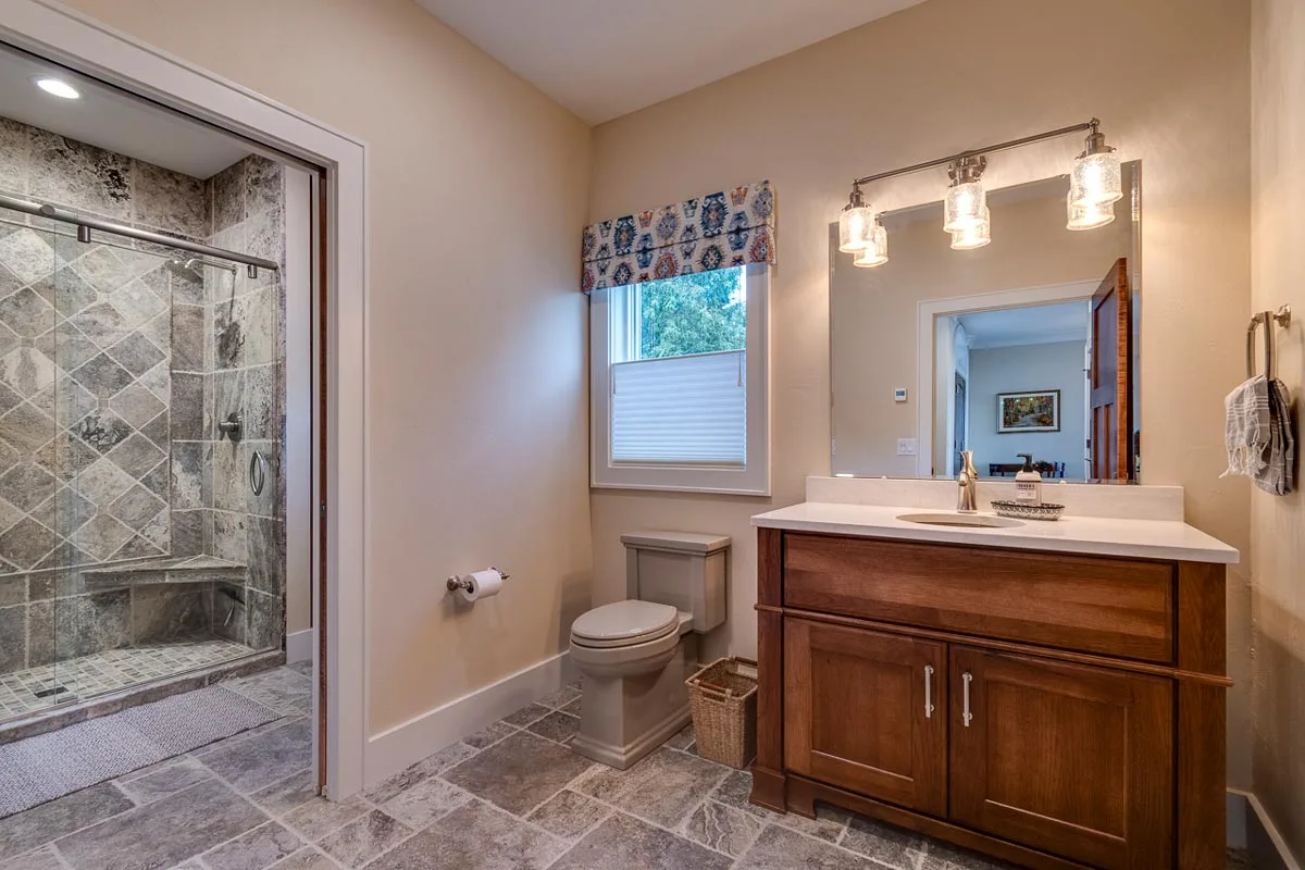 bathroom-rm_3