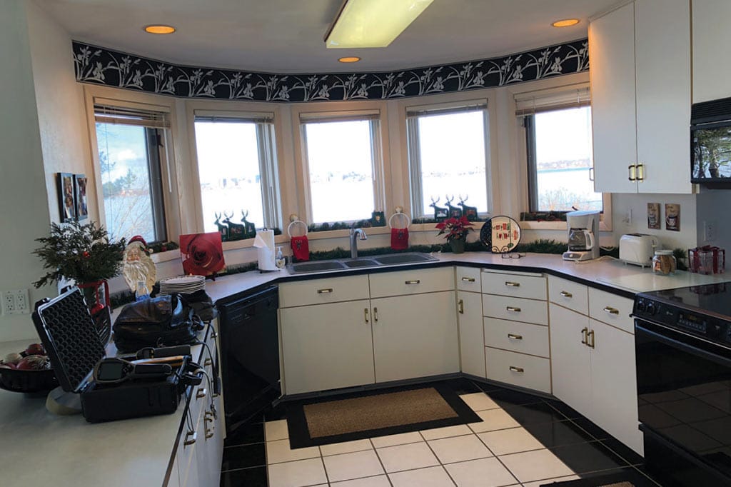 kitchen before remodel