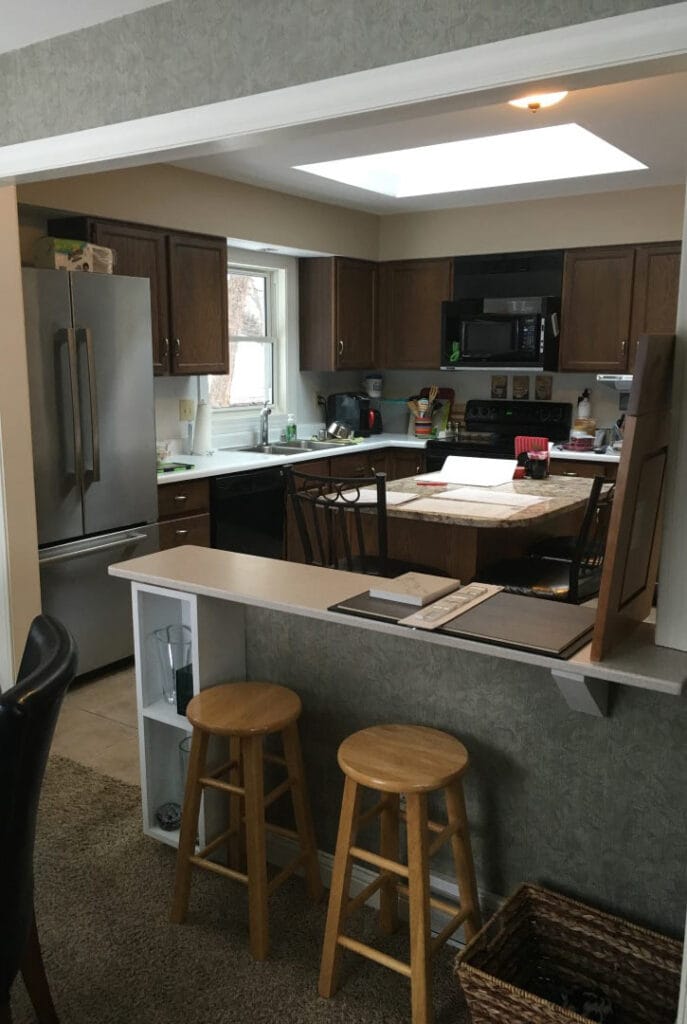 Kitchen before remodel